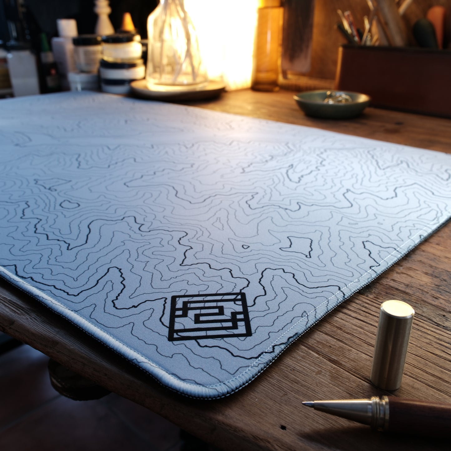 Kayzen Lab Terra Desk Mat – Grey Topographic Edition (900×400 mm)
